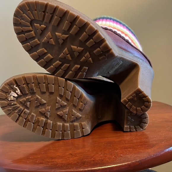 Coach Whisky Brown Leather Legacy Stripe Wool
Sock Laurette Boots Size 8.5 Fall - Picture 8 of 10